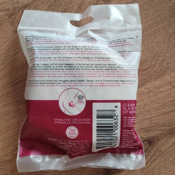 Daily Concepts Detox Massaging Brush - Picture 2 of 2